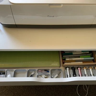 Kệ Đựng Phụ Kiện Máy Cricut