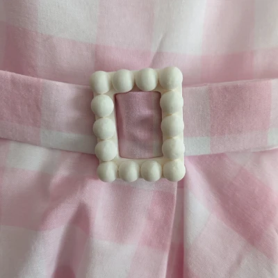 Hạt và Khóa thắt lưng trang sức lấy cảm hứng từ Barbie