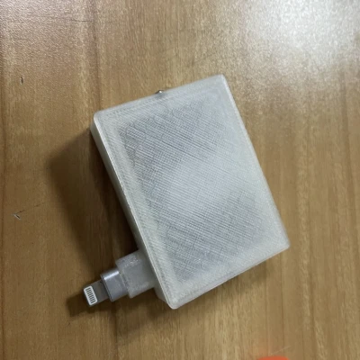 Sạc Dự Phòng Cho Bút Logitech Crayon