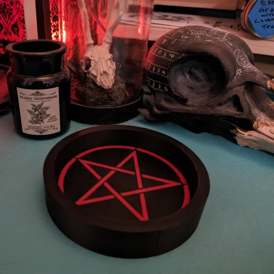 Cái Chén Ngũ Giác