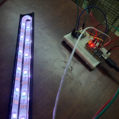 Đèn hồ cá và hộp bo mạch chủ