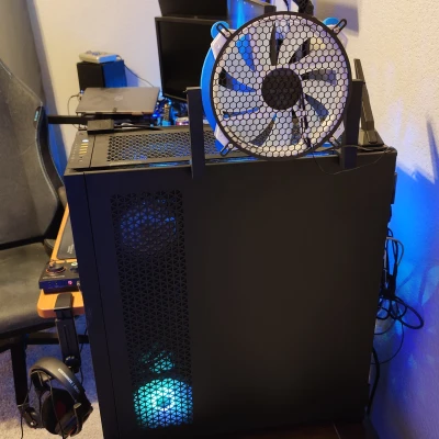 Phần Gắn Quạt Ngoài 200mm Cho Case Corsair 7000D