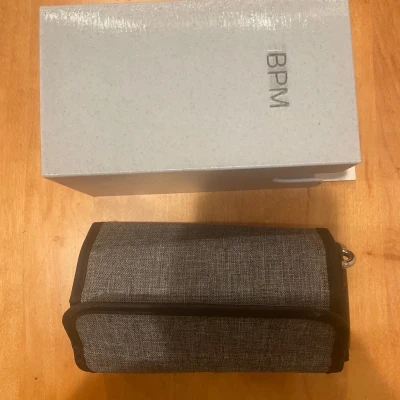 Kệ/Hộp Đựng Máy Đo Huyết Áp Garmin Index