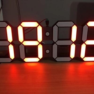 Đồng hồ LED 7 đoạn gắn tường cỡ lớn