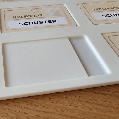 Codenames - Khay đựng bài