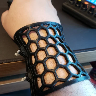 Bộ Ổn Định Cổ Tay Dạng Tổ Ong