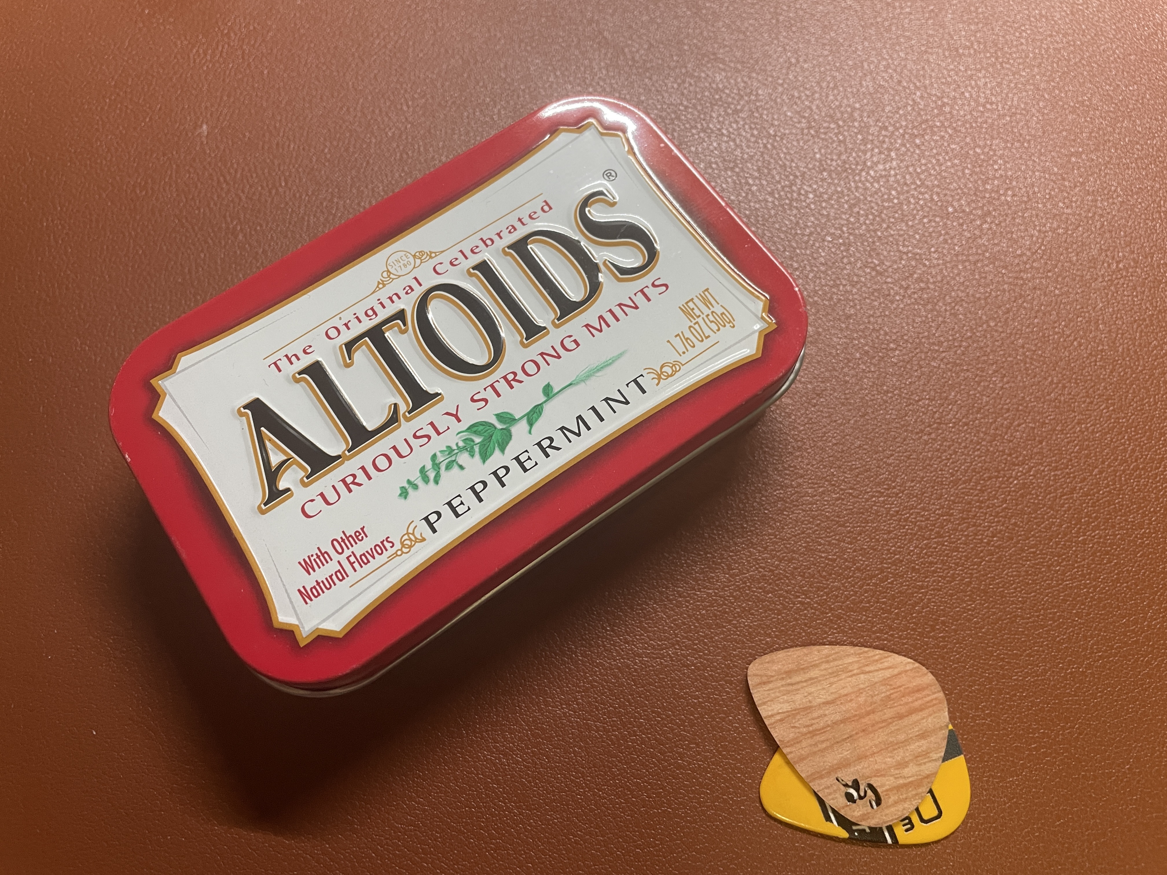 Hộp Đựng Miếng Gảy Đàn Altoids