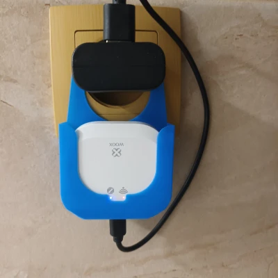 Kệ đựng cổng zigbee Woox