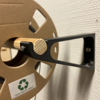 Giá Treo Cuộn Dây Filament Lên Tường