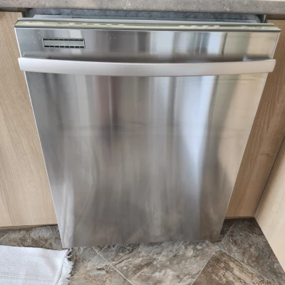 Ống bọc chống trượt cửa máy rửa chén Whirlpool Quiet Partner IV