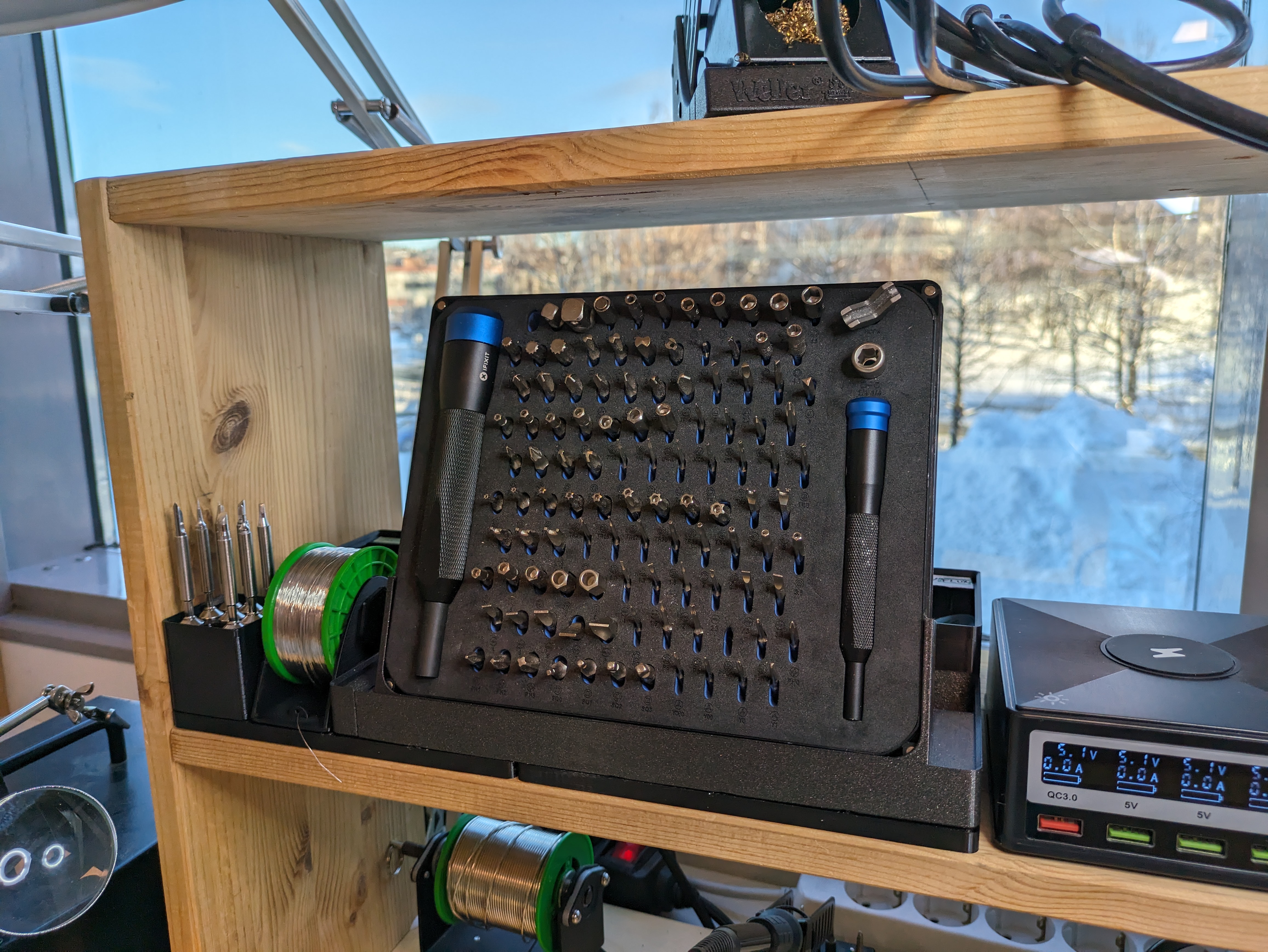 Kệựng Hộp Tua Vít iFixit Manta Theo Chuẩn Gridfinity