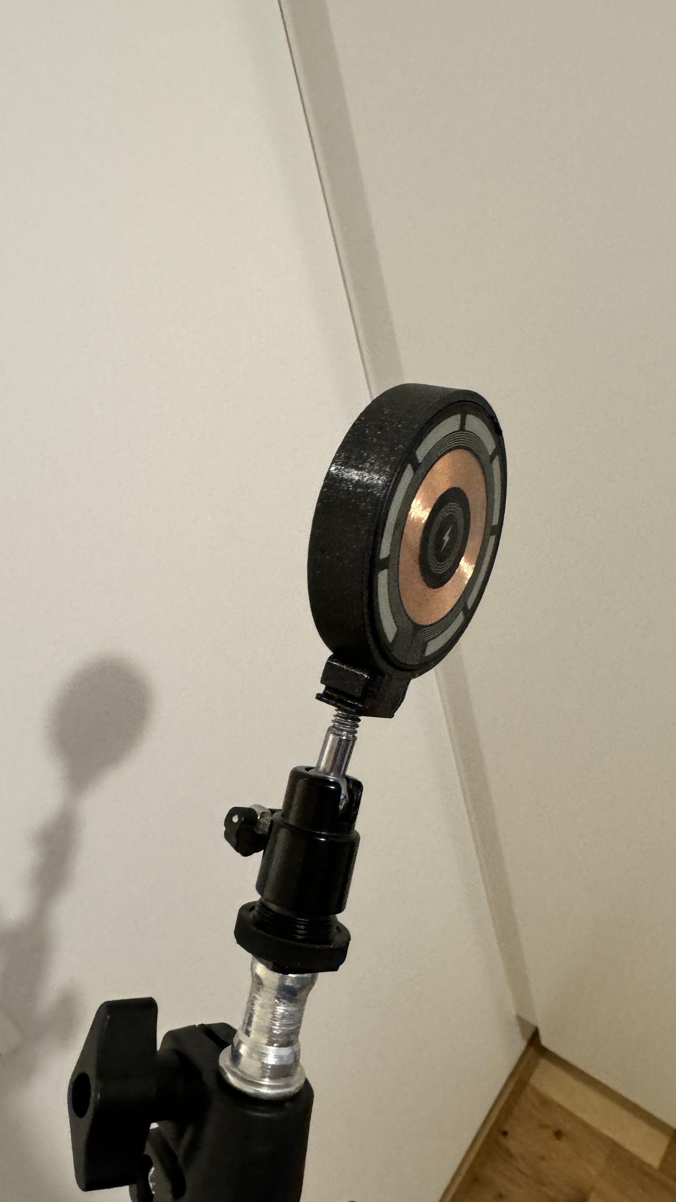 Giá đỡ Magsafe gắn tripod/hot shoe