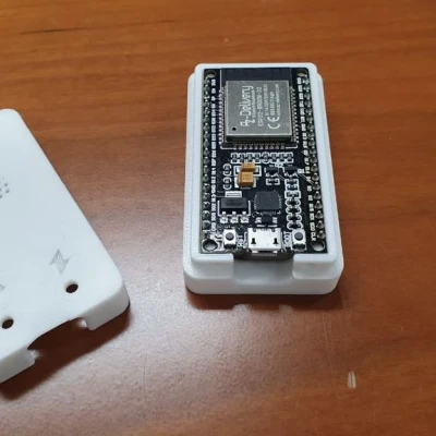 Vỏ / nắp ESP32 (không cần ốc vít)
