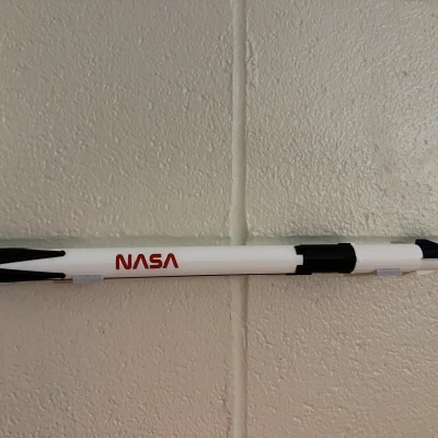 Giá treo tường mô hình Falcon 9