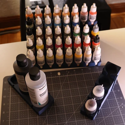 Giá đỡ sơn mô-đun Vallejo / Citadel