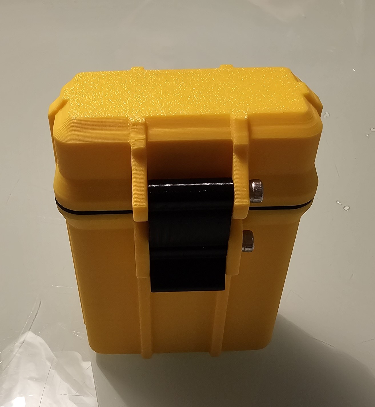 Hộp "Mạnh Mẽ" Universal Theo Tham Số