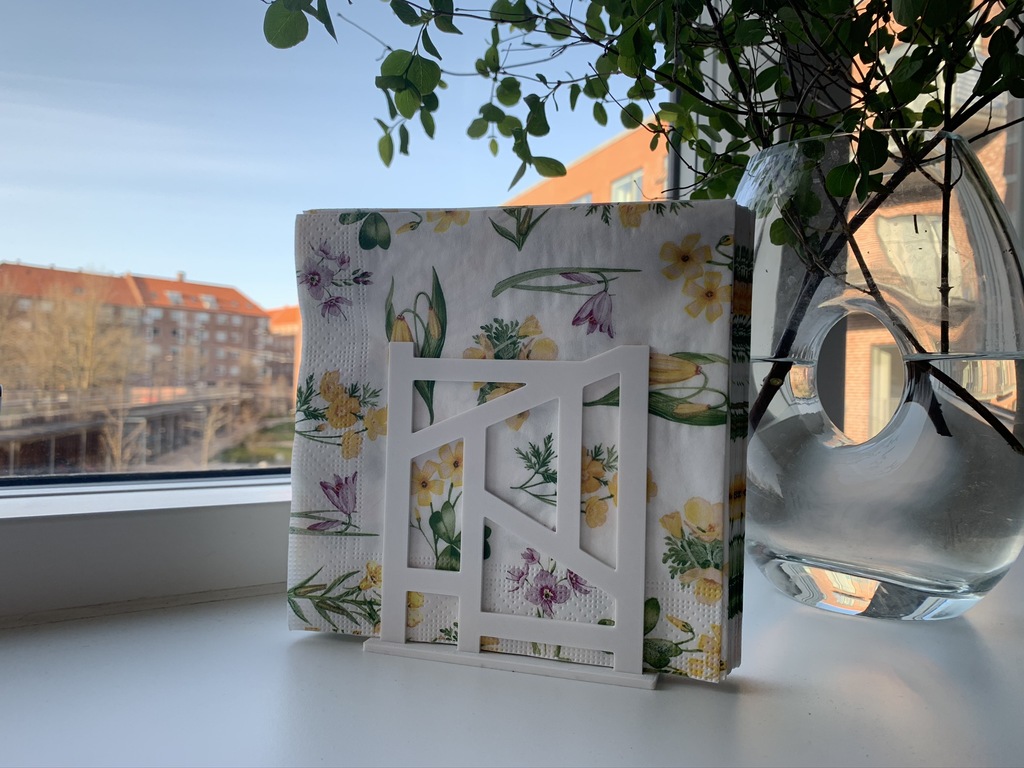 Kệ giữ khăn ăn Lễ Phục Sinh