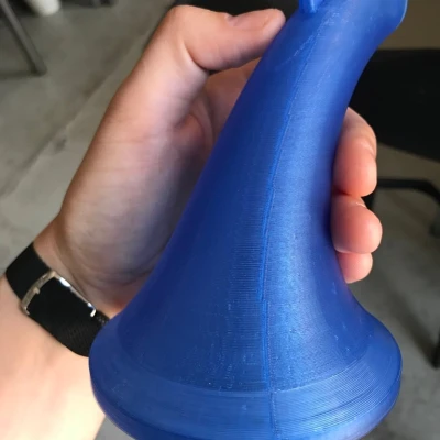 Bình Tưới Cây Vặn Chân Chai