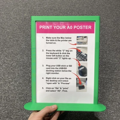 Chân đế trưng bày giấy A4 ép plastic