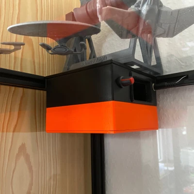 Giá đỡ 2020 có nam châm + xoay 15 độ