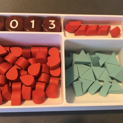 Hộp đựng "Sleeping Gods: Distant Skies organizer"