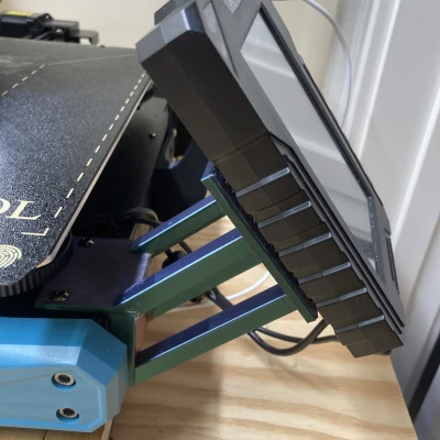 Giá Đỡ Màn Hình Nghiêng Sovol SV07 Plus