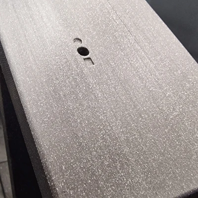 Giá đỡ soundbar có lỗ HW-Q800C