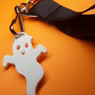 Móc Khóa Ma Thân Thiện