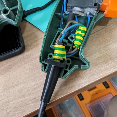 Chống Rối Dây Máy Khoan