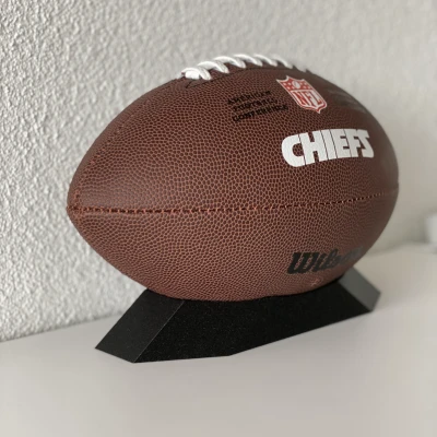 Chân Đế Bóng Đá Kiểu Mỹ Tự Thiết Kế