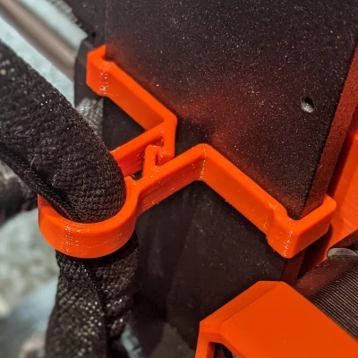 Kẹp Dây Máy Đùn Cho Prusa MK2, MK2S, MK2.5 và MK2.5S (Phiên Bản Sticky Mới Cho Cả MK3!)