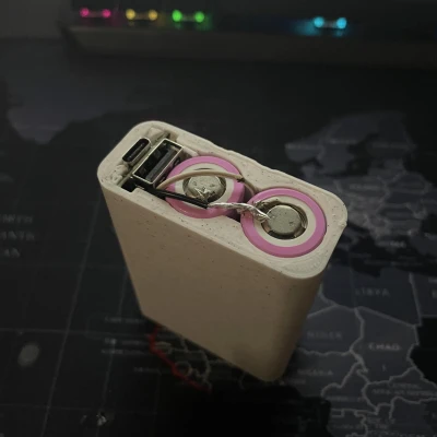 Vỏ Sạc Dự Phòng 2 x 18650 7000mAh 5V 2A