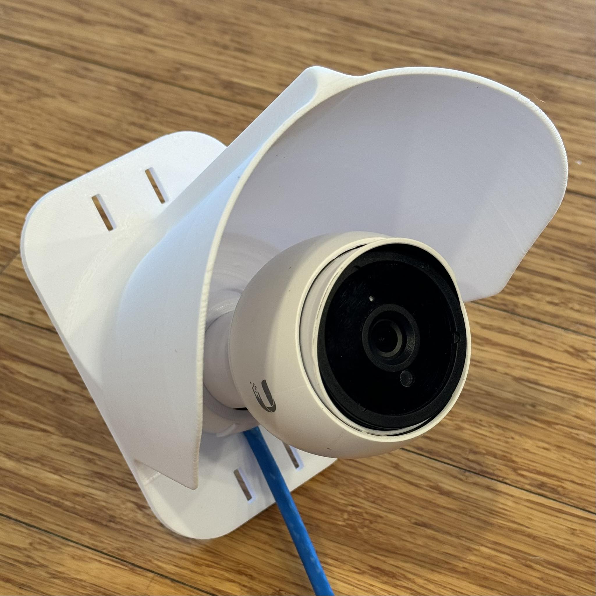 Tấm che mưa cho camera Unifi G3/G5 Bullet gắn ngoài trời