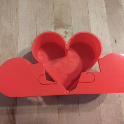 Hộp Kỷ Vật Trái Tim Chữa Lành