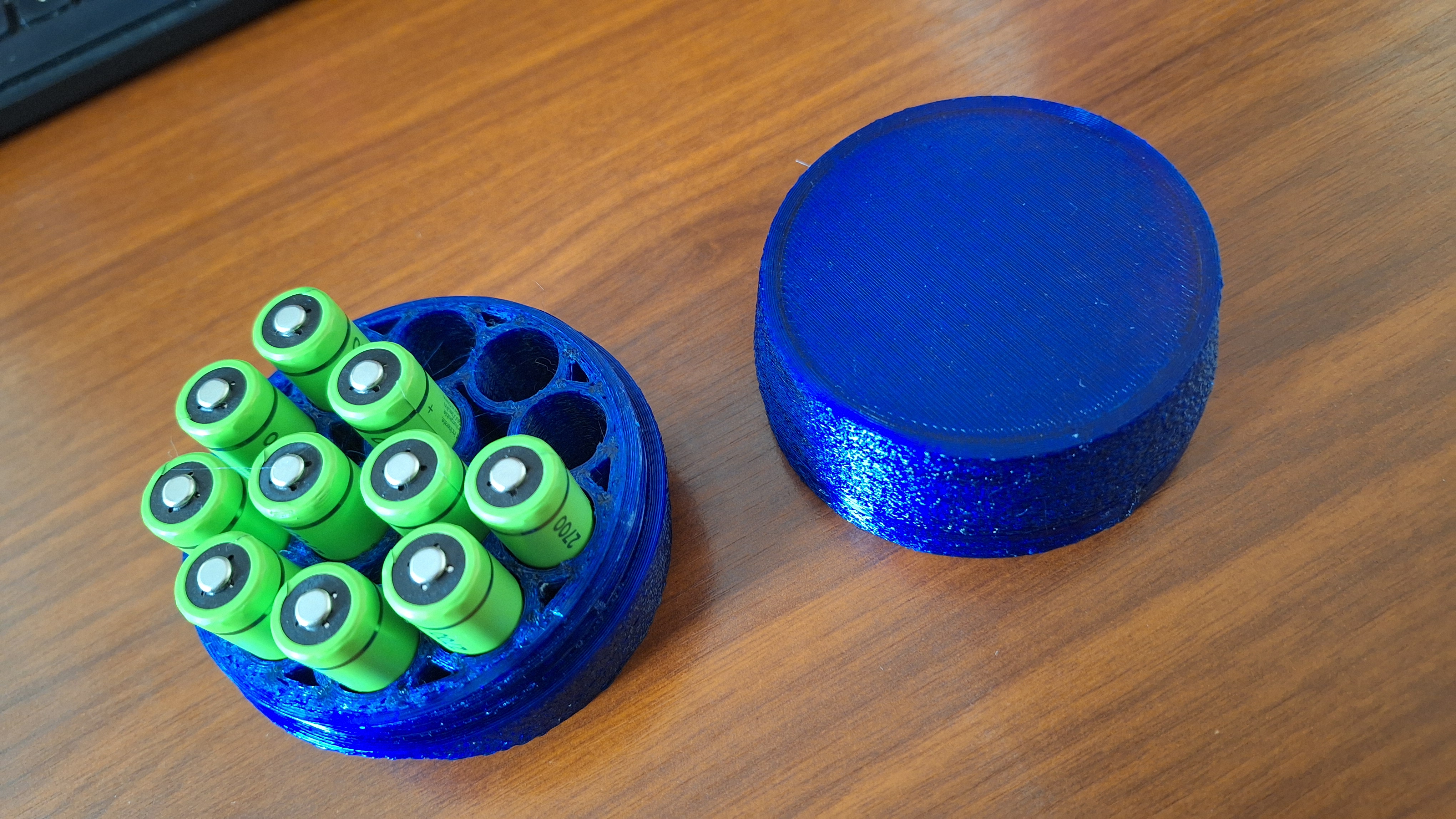 Hộp đựng pin AA