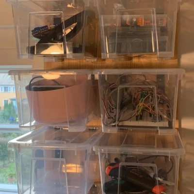 Móc treo tường IKEA SAMLA (5 lít)