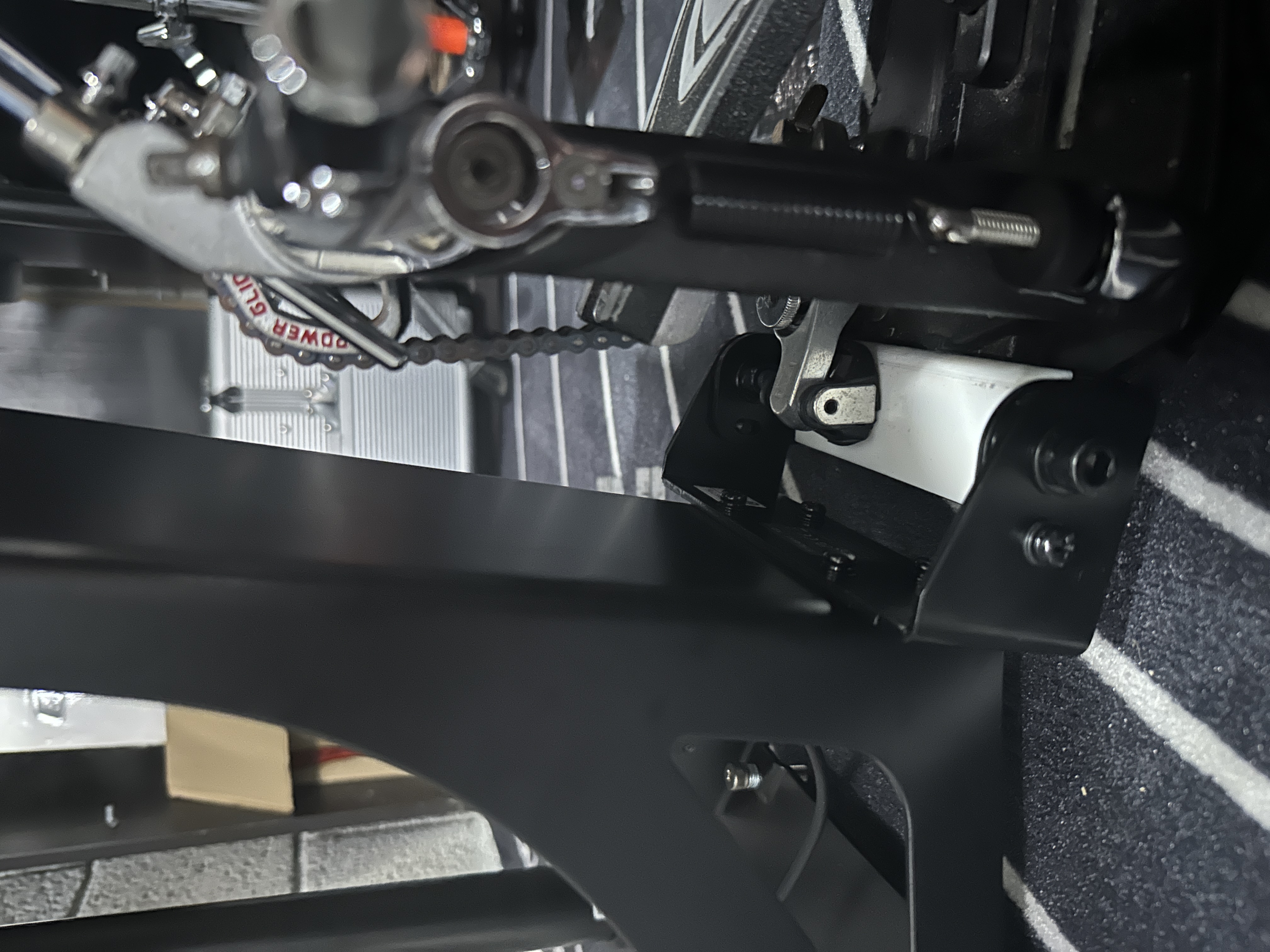 Phụ kiện trống kick Roland KD-10