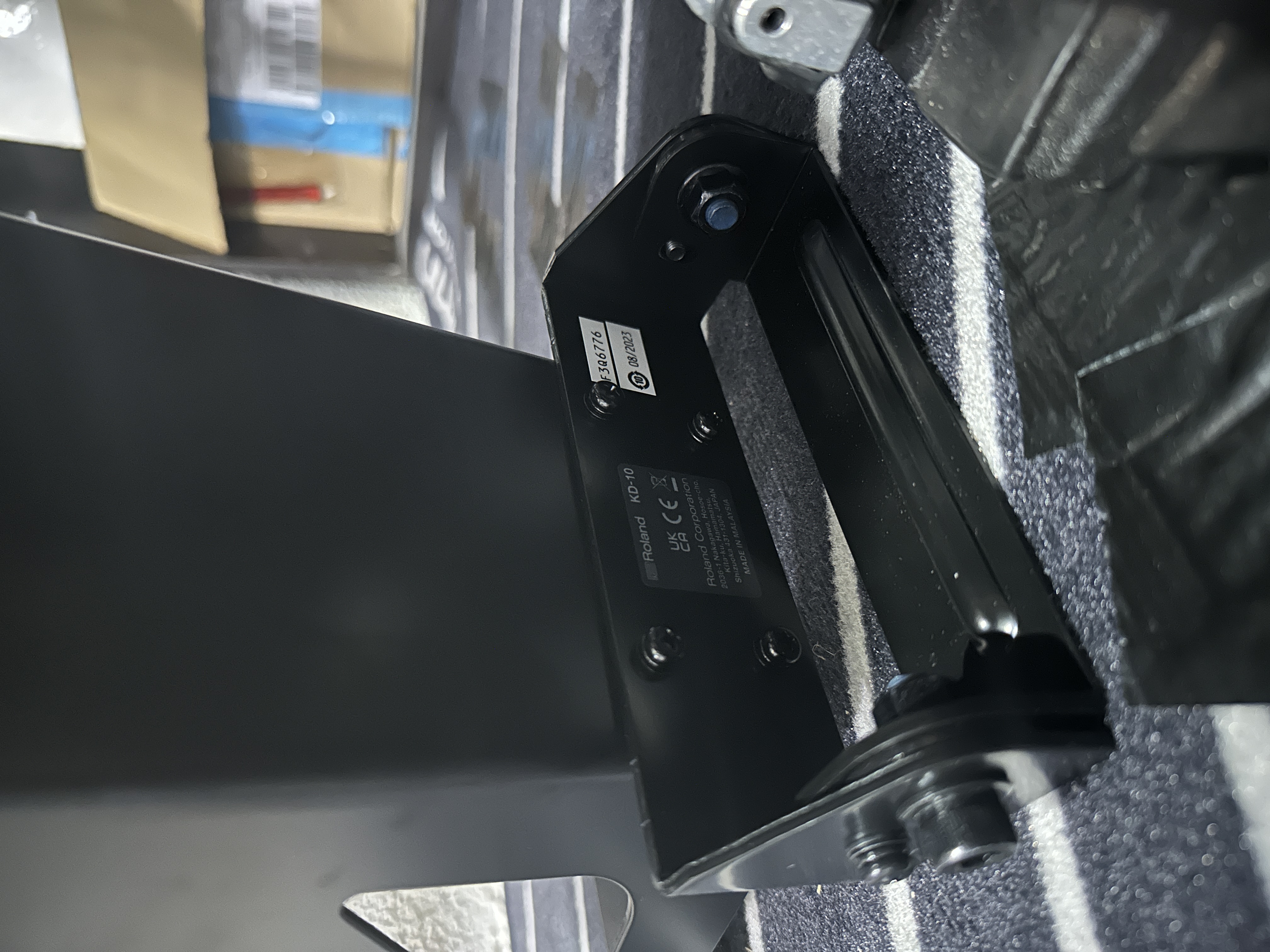 Phụ kiện trống kick Roland KD-10