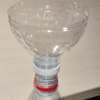 Phễu/Vòi cho chai nước