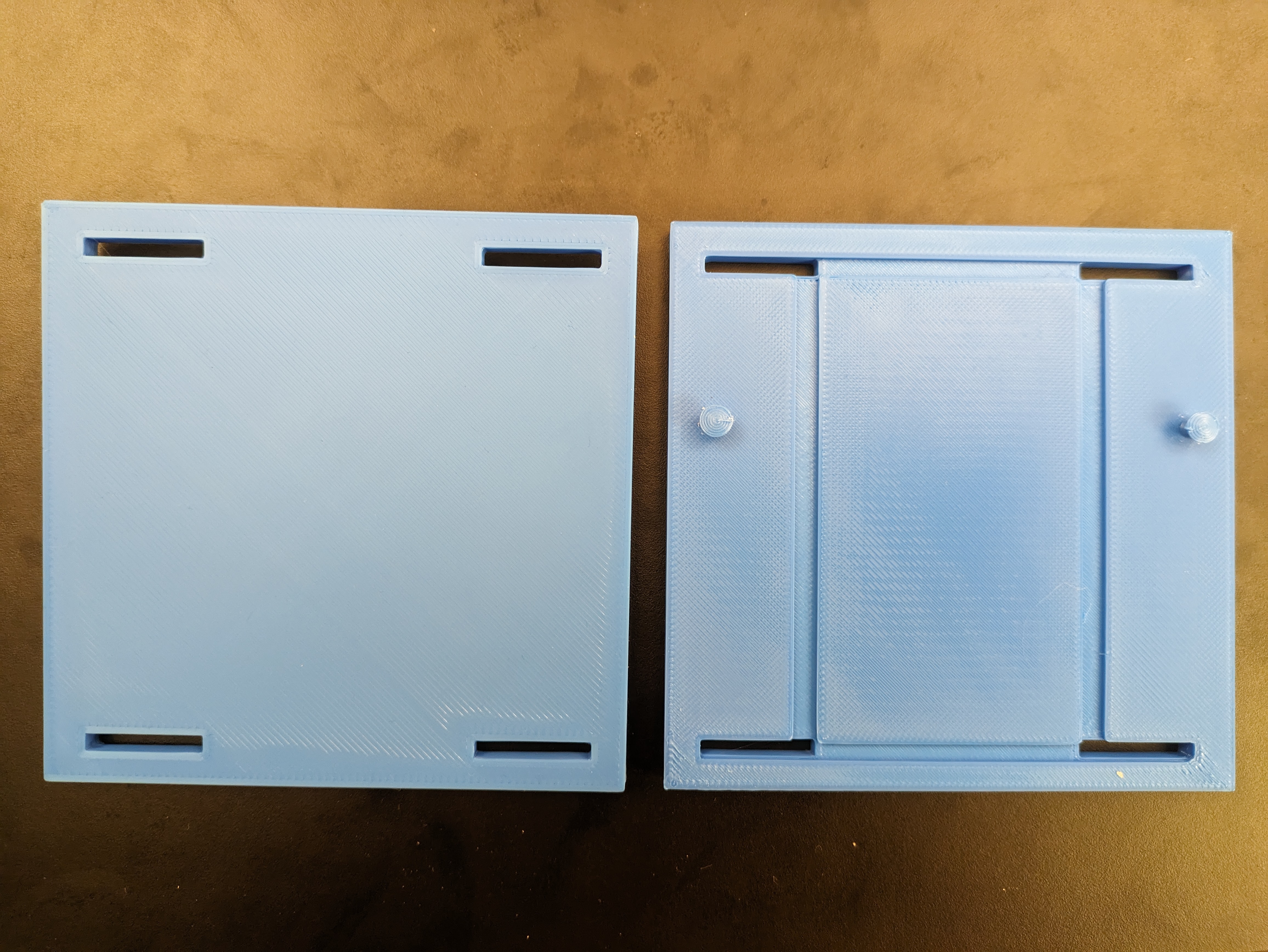 YF0199 Giá Gắn Đèn Năng Lượng Mặt Trời Dùng Dây Rút