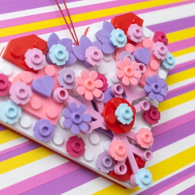 Trái tim Lego cỡ lớn