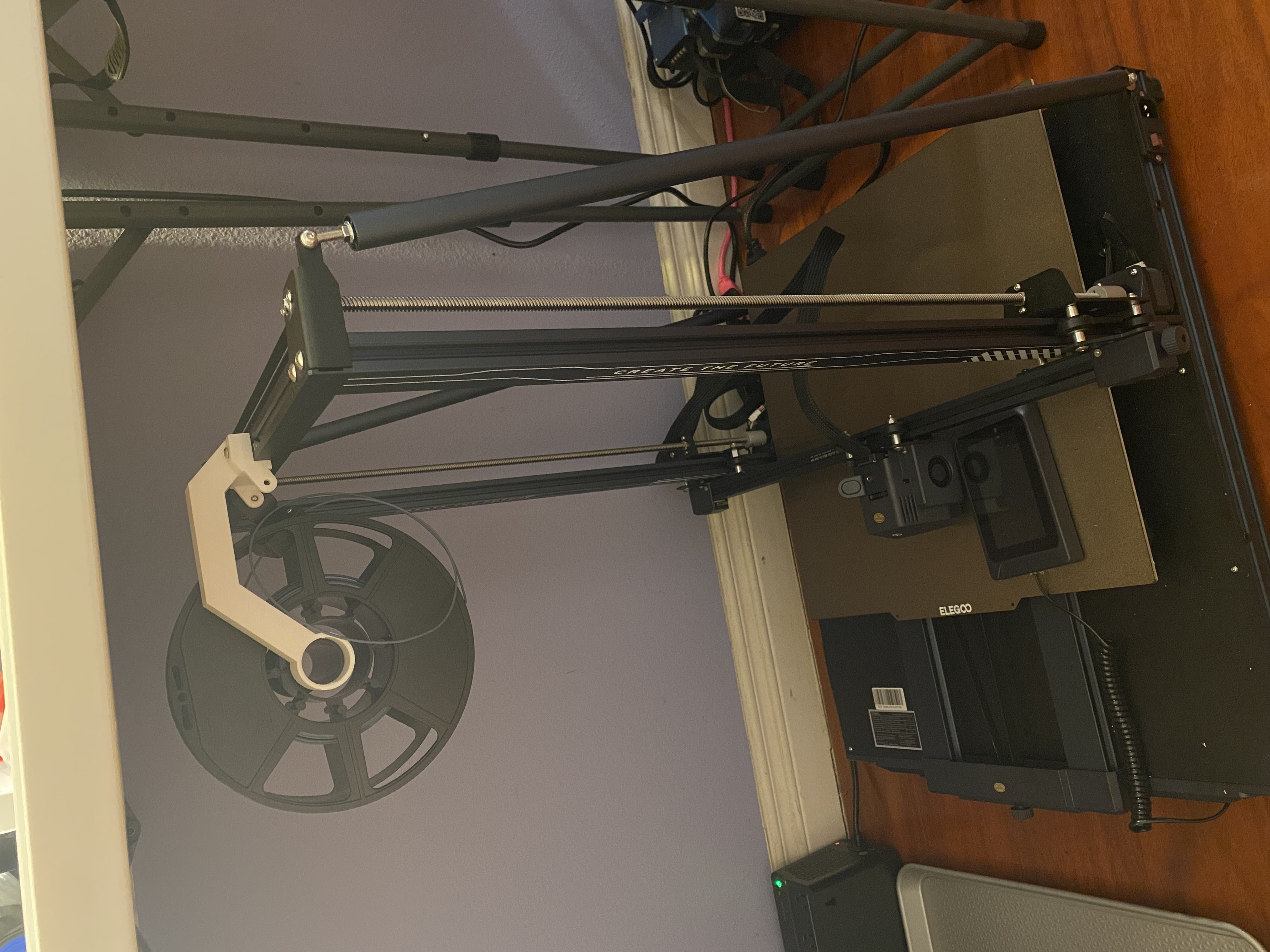 Giá Đỡ Cuộn Dây Elegoo Neptune 3 Max Dưới Gầm Bàn