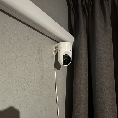 Giá đỡ gắn tường cho camera Eufy 2K Indoor