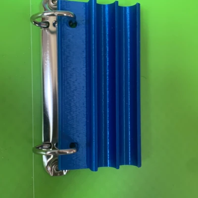 Kẹp đựng tăm bông cho tập hồ sơ / Drumstick holder for ring binder