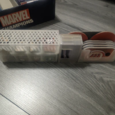 Hộp đựng Marvel Champions LCG (cho thẻ bọc 93.5mm)