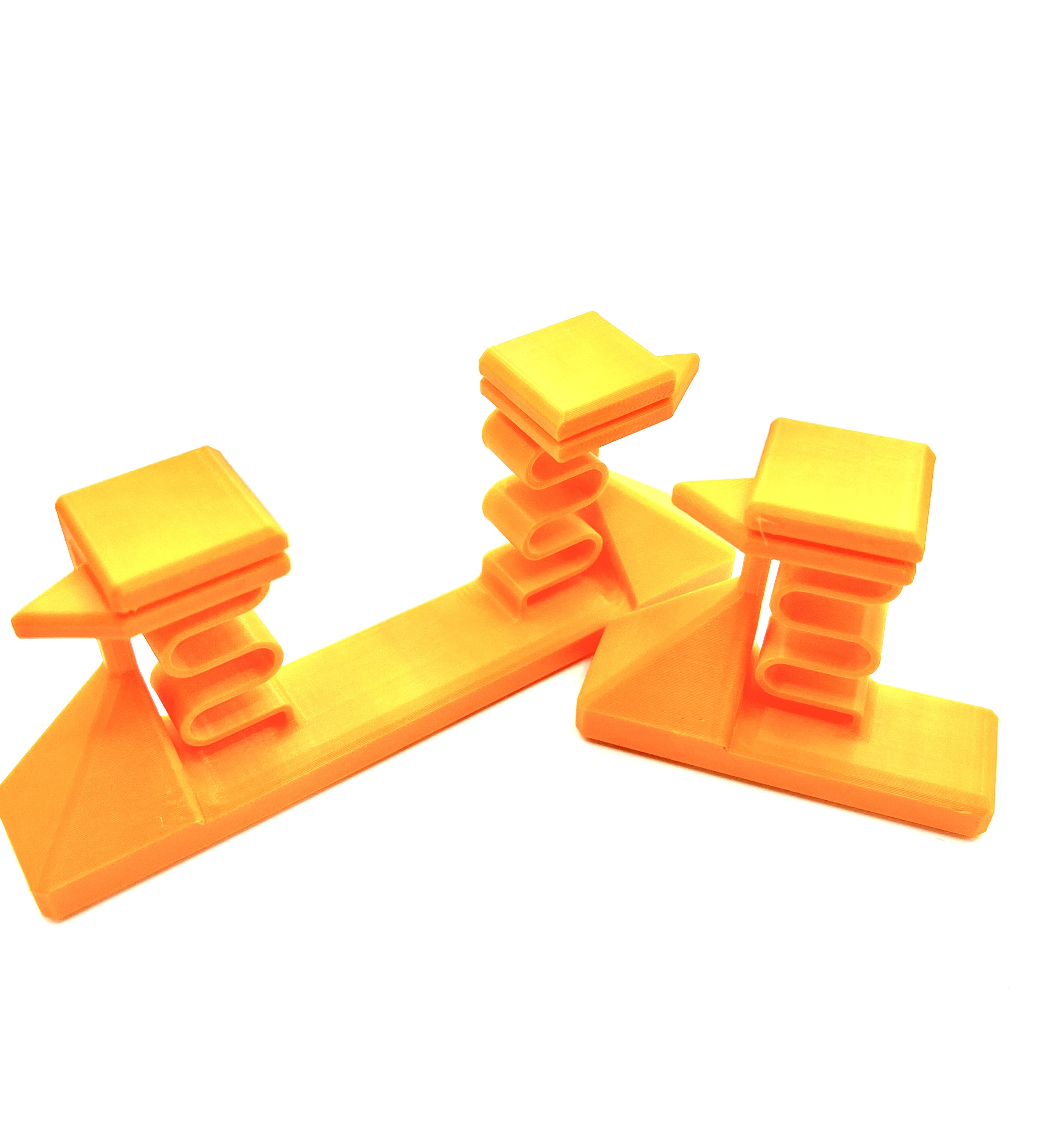 KHAY ĐỠ PCB VÀ KẸP "TAY TRONG TAY" IN 3D ĐƯỢC