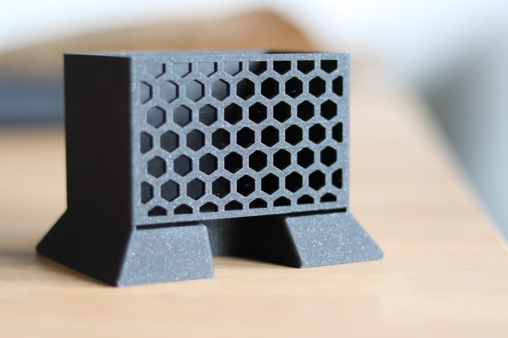 Kệ Đựng Danh Thiếp Đơn Giản