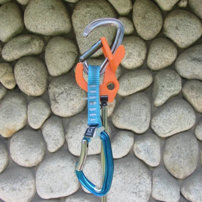 Que Giữ Kẹp Leo Núi