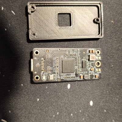 Phần vỏ case cho bo mạch NVME mini mua trên Aliexpress