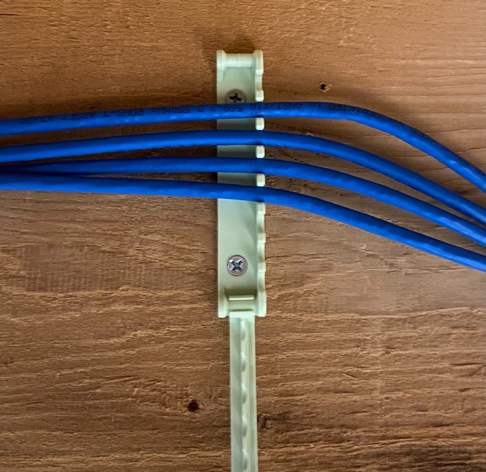 Network Cable Comb V2 - Giá đỡ quản lý cáp mạng